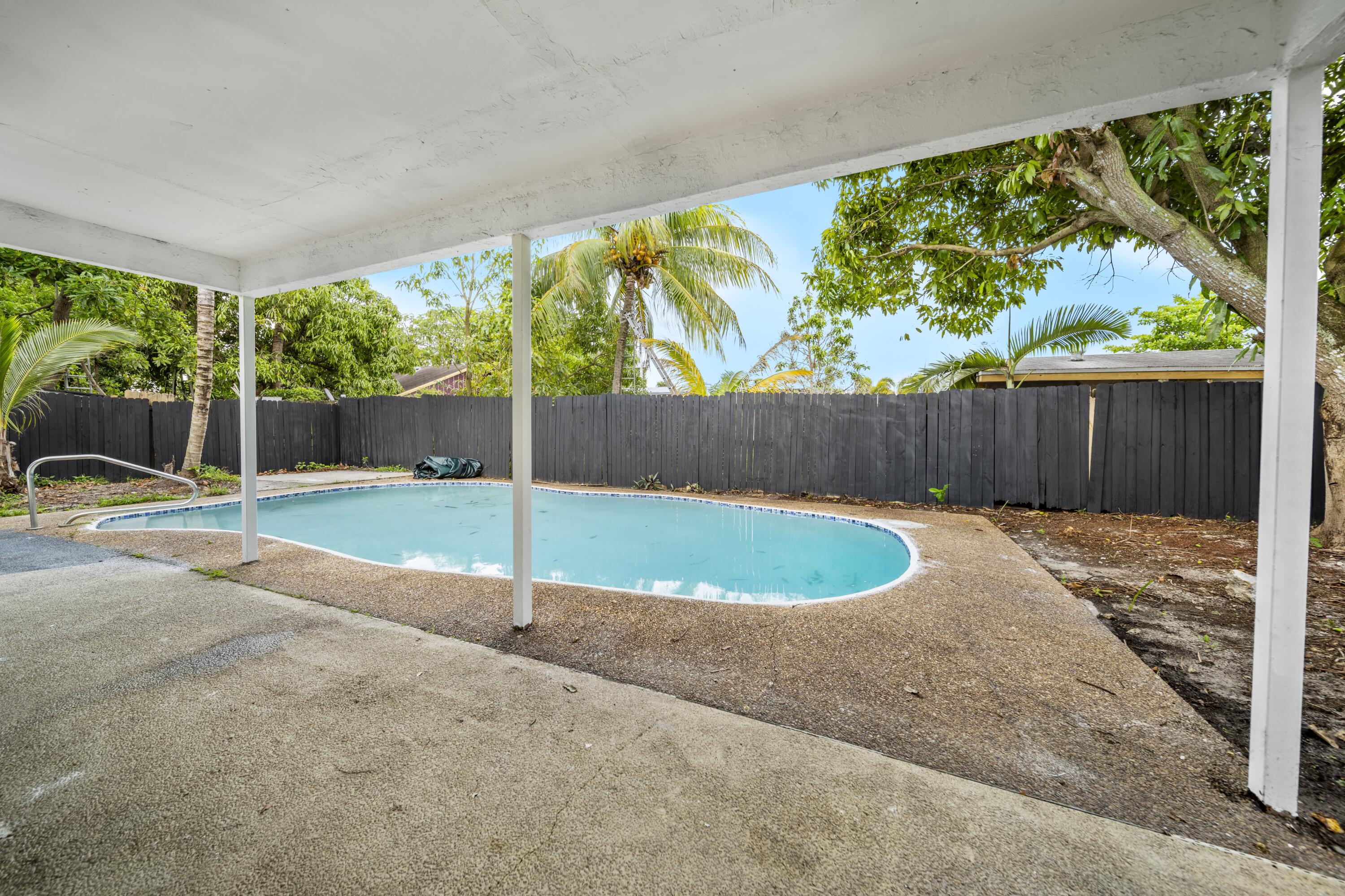 LAUDERDALE NORTH PARK SEC 4 - Residential