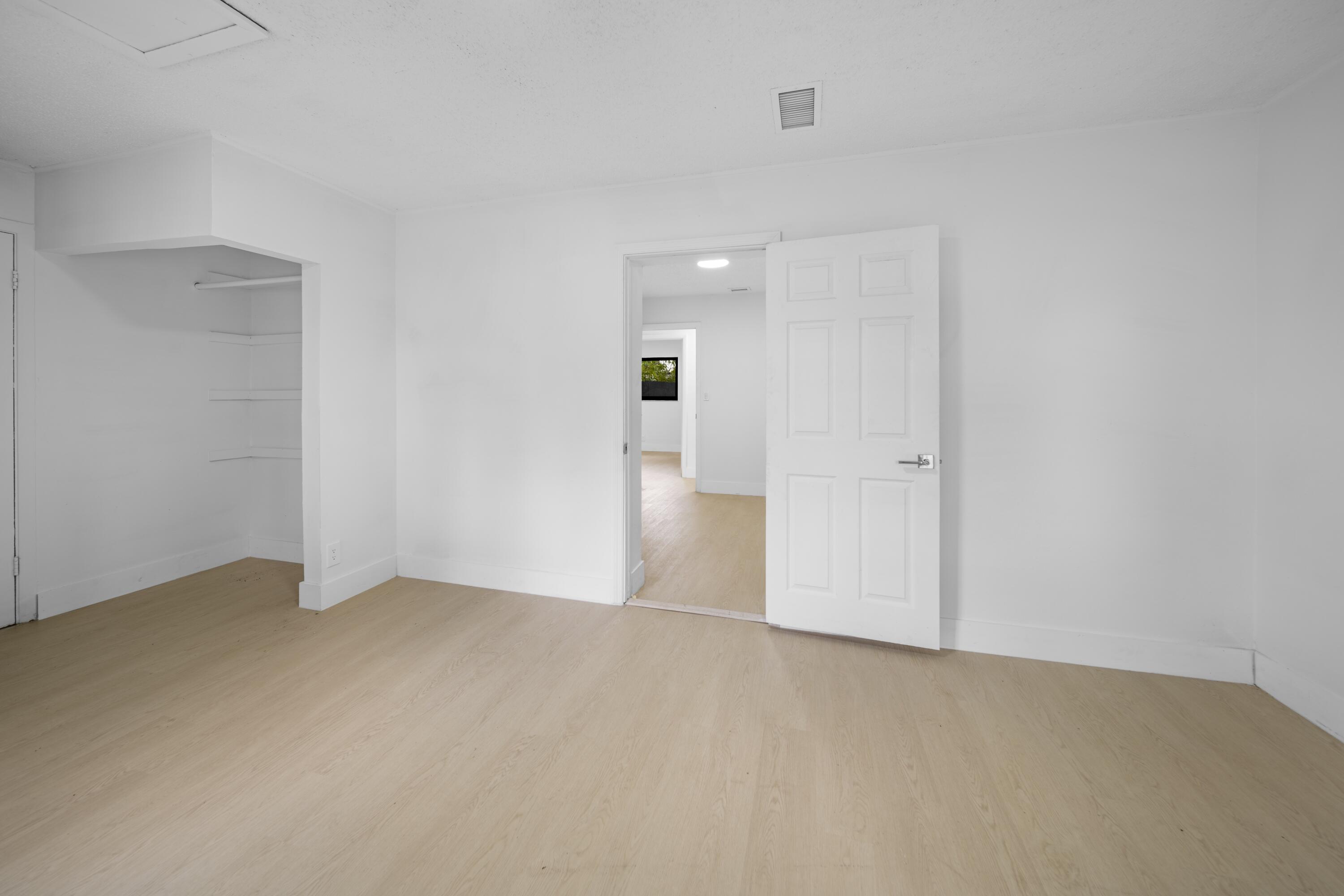 LAUDERDALE NORTH PARK SEC 4 - Residential