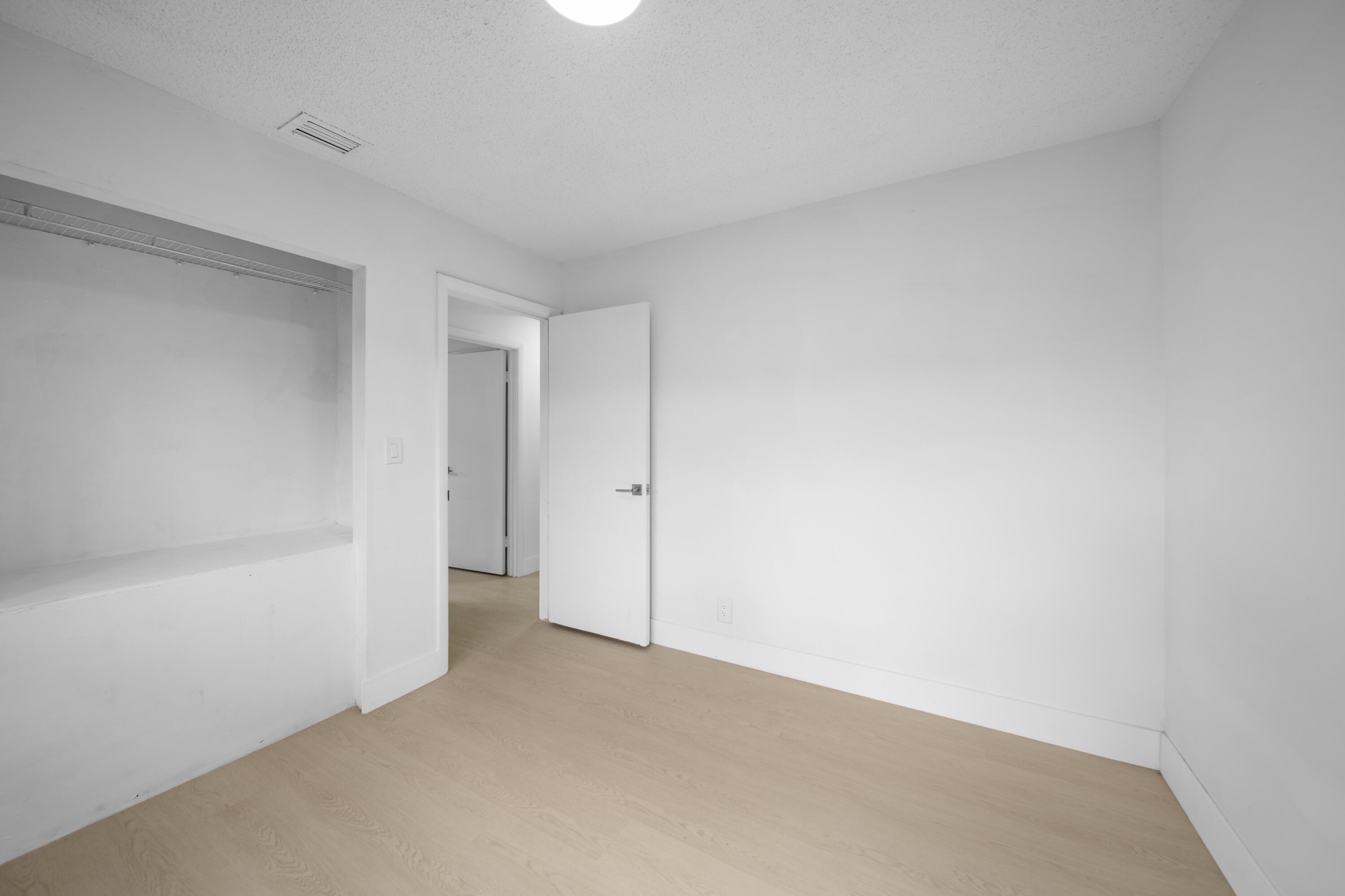LAUDERDALE NORTH PARK SEC 4 - Residential
