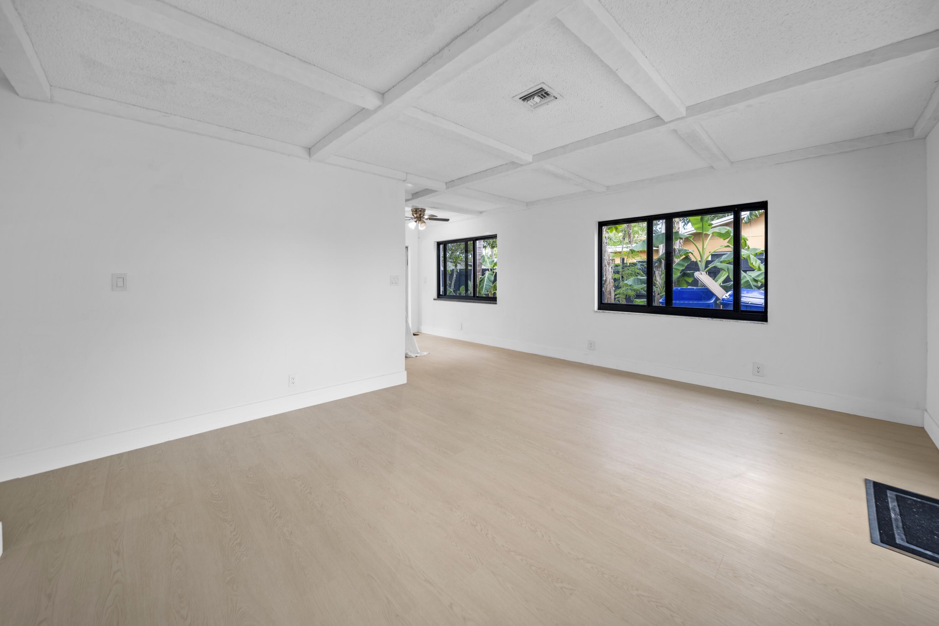LAUDERDALE NORTH PARK SEC 4 - Residential