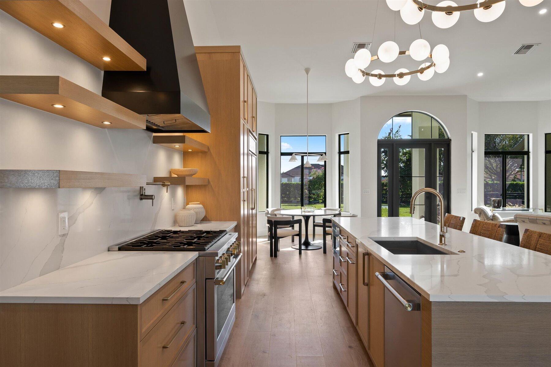 SADDLE TRAIL PARK OF WELL - Residential