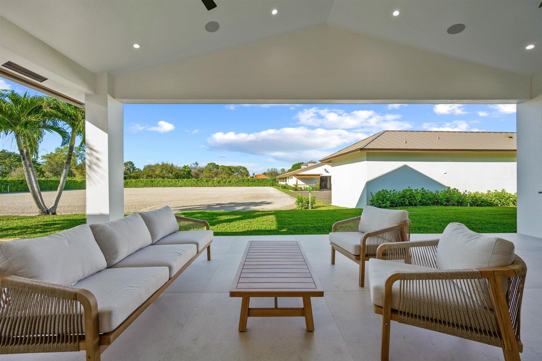 SADDLE TRAIL PARK OF WELL - Residential