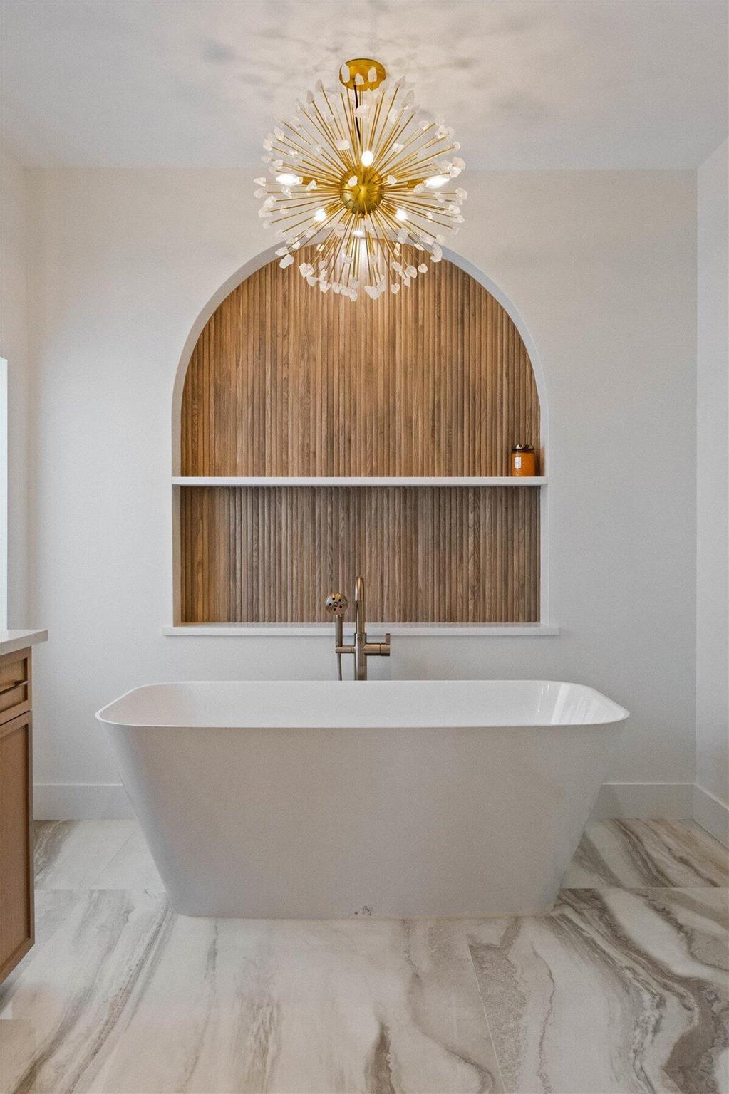 SADDLE TRAIL PARK OF WELL - Residential