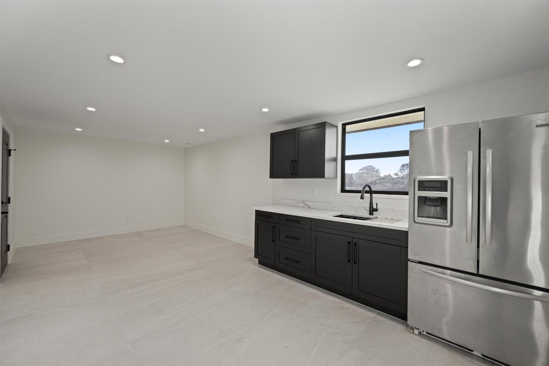 SADDLE TRAIL PARK OF WELL - Residential