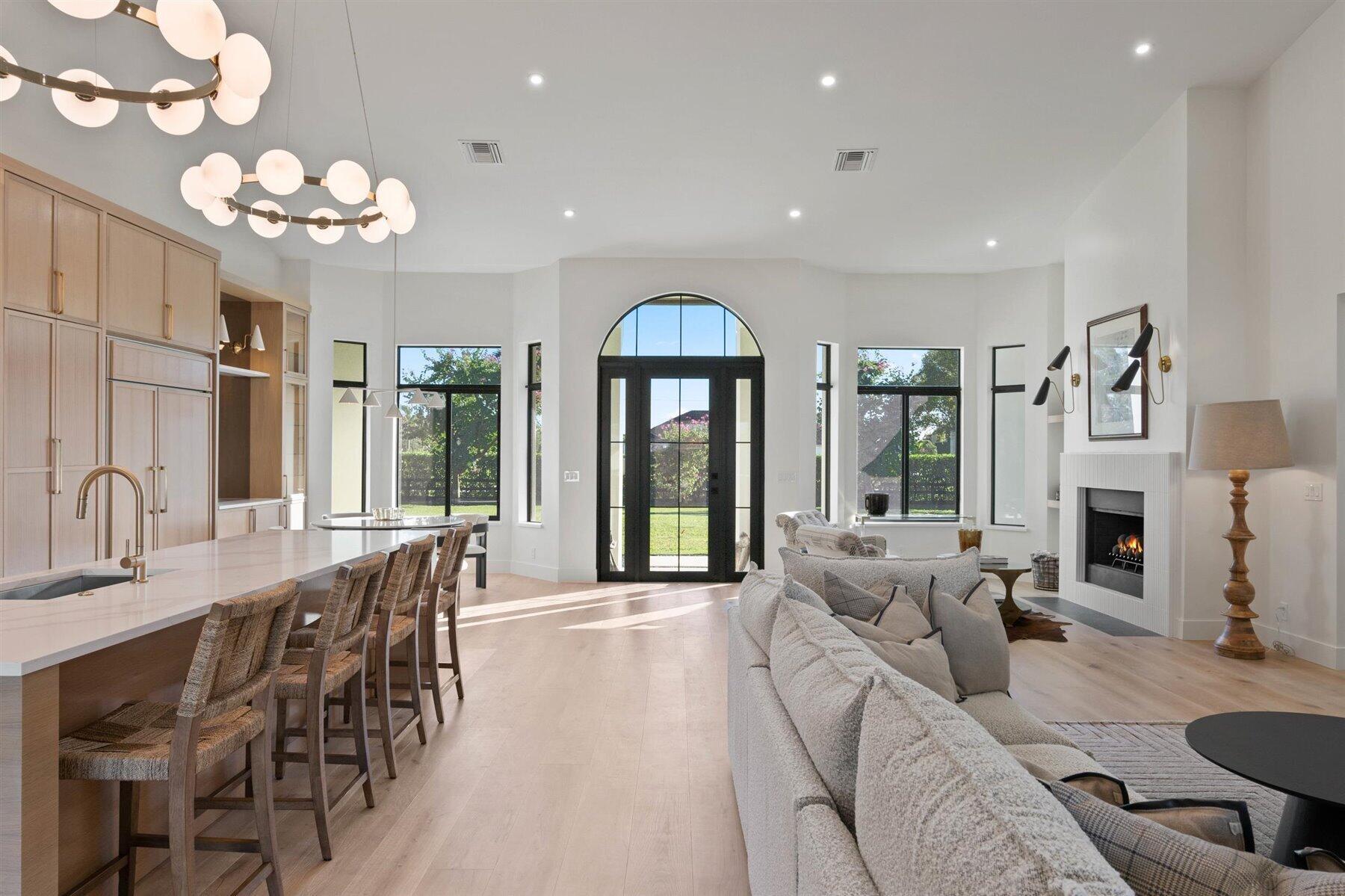 SADDLE TRAIL PARK OF WELL - Residential