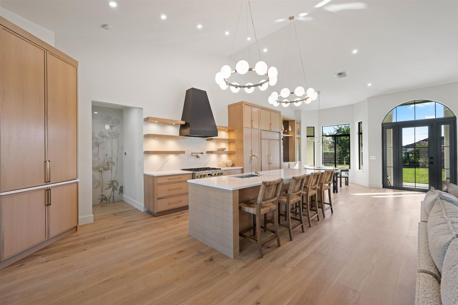 SADDLE TRAIL PARK OF WELL - Residential