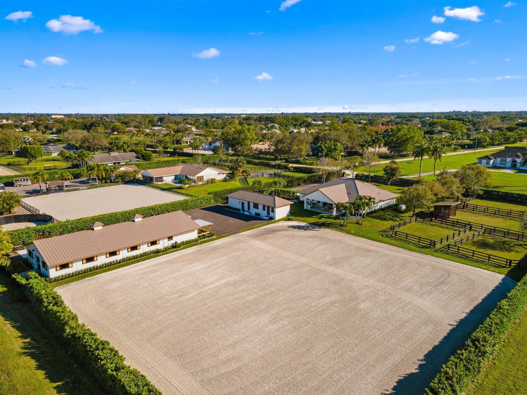 SADDLE TRAIL PARK OF WELL - Residential