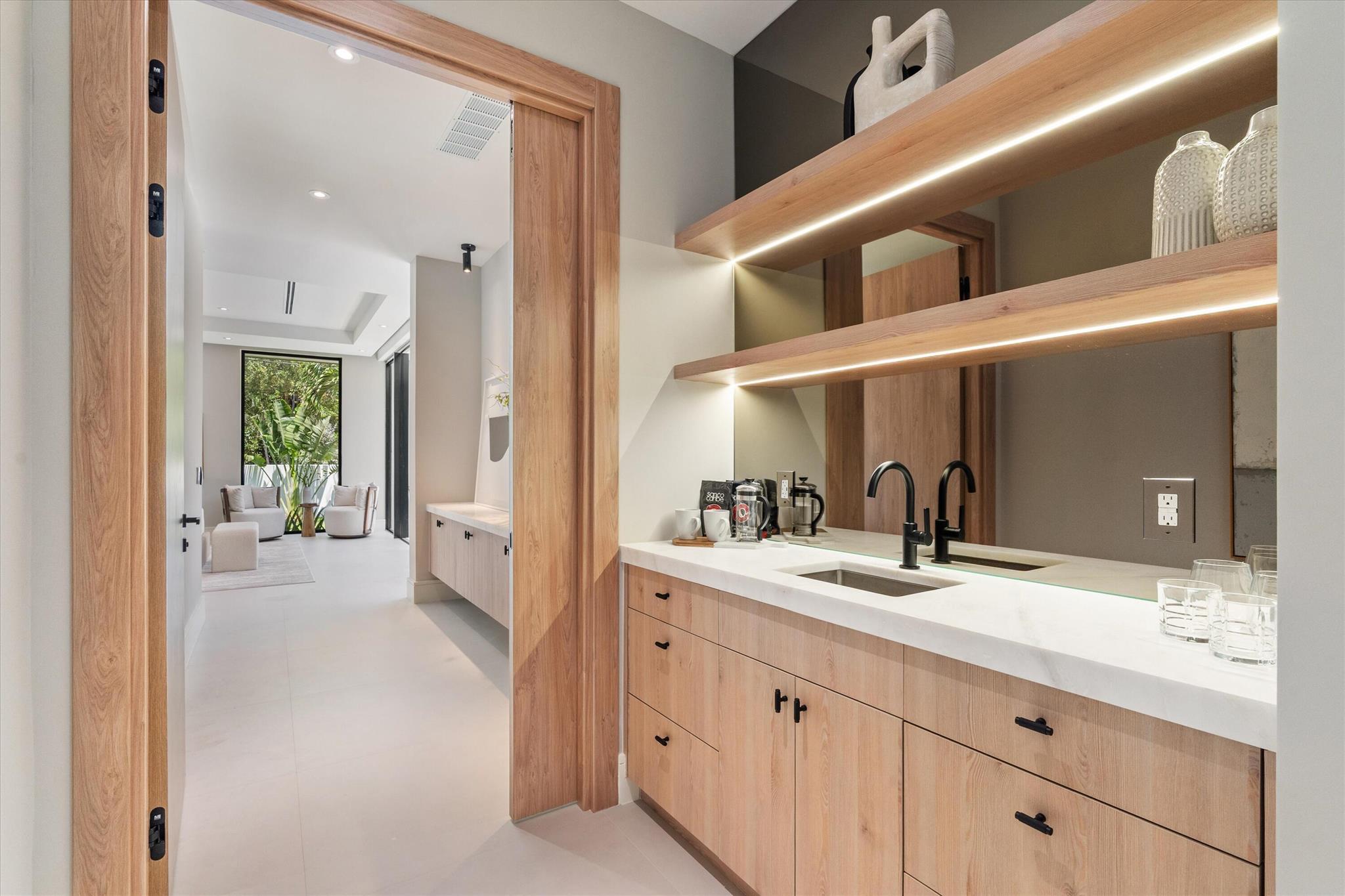 LIGHTHOUSE POINT 4TH SEC - Residential