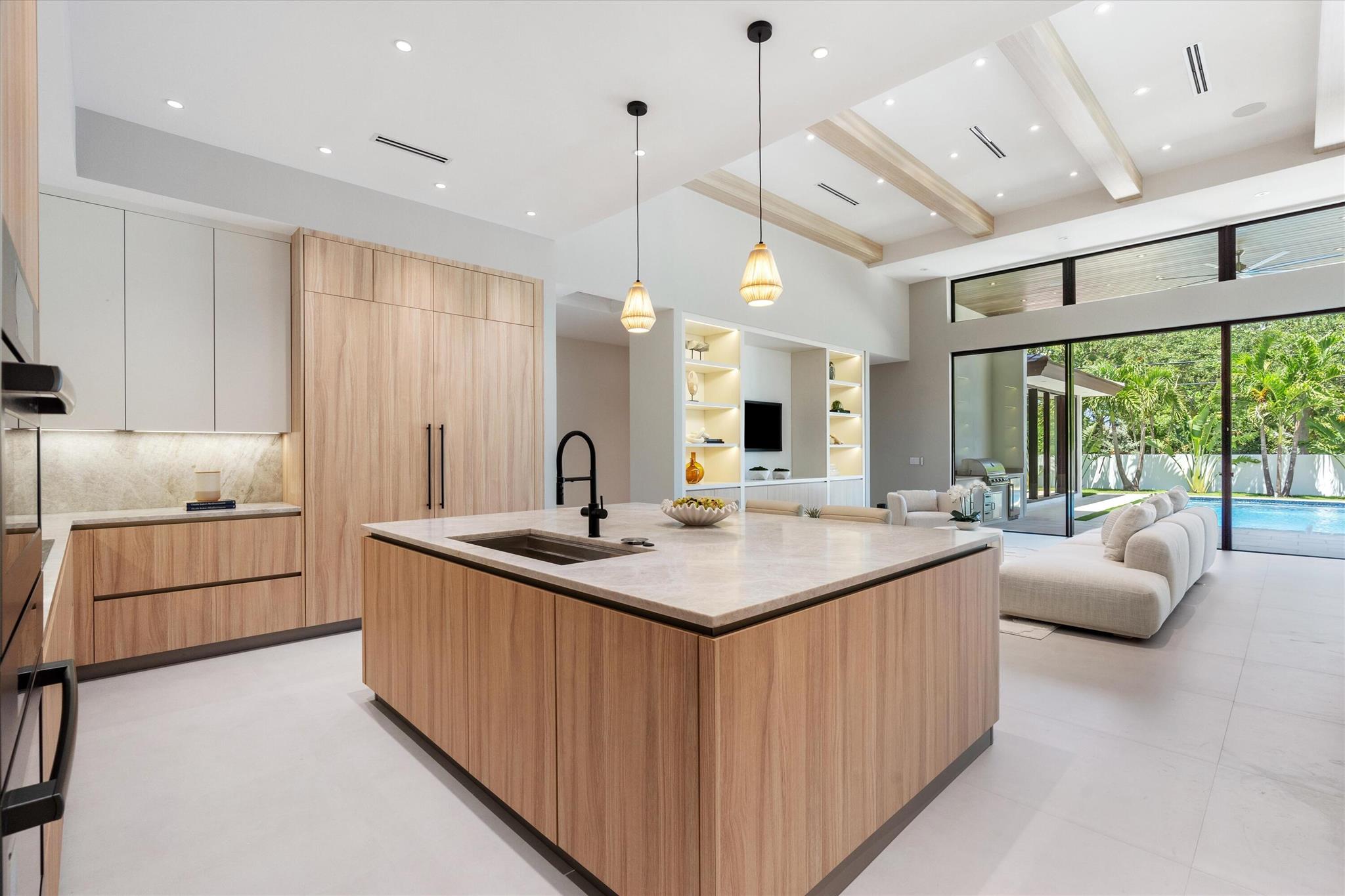 LIGHTHOUSE POINT 4TH SEC - Residential