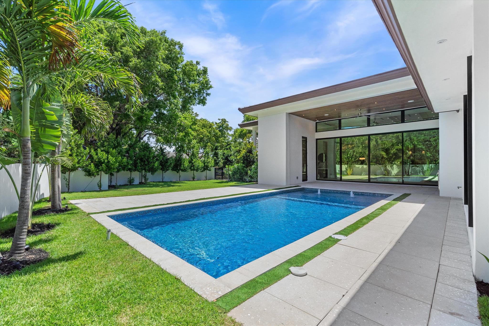 LIGHTHOUSE POINT 4TH SEC - Residential