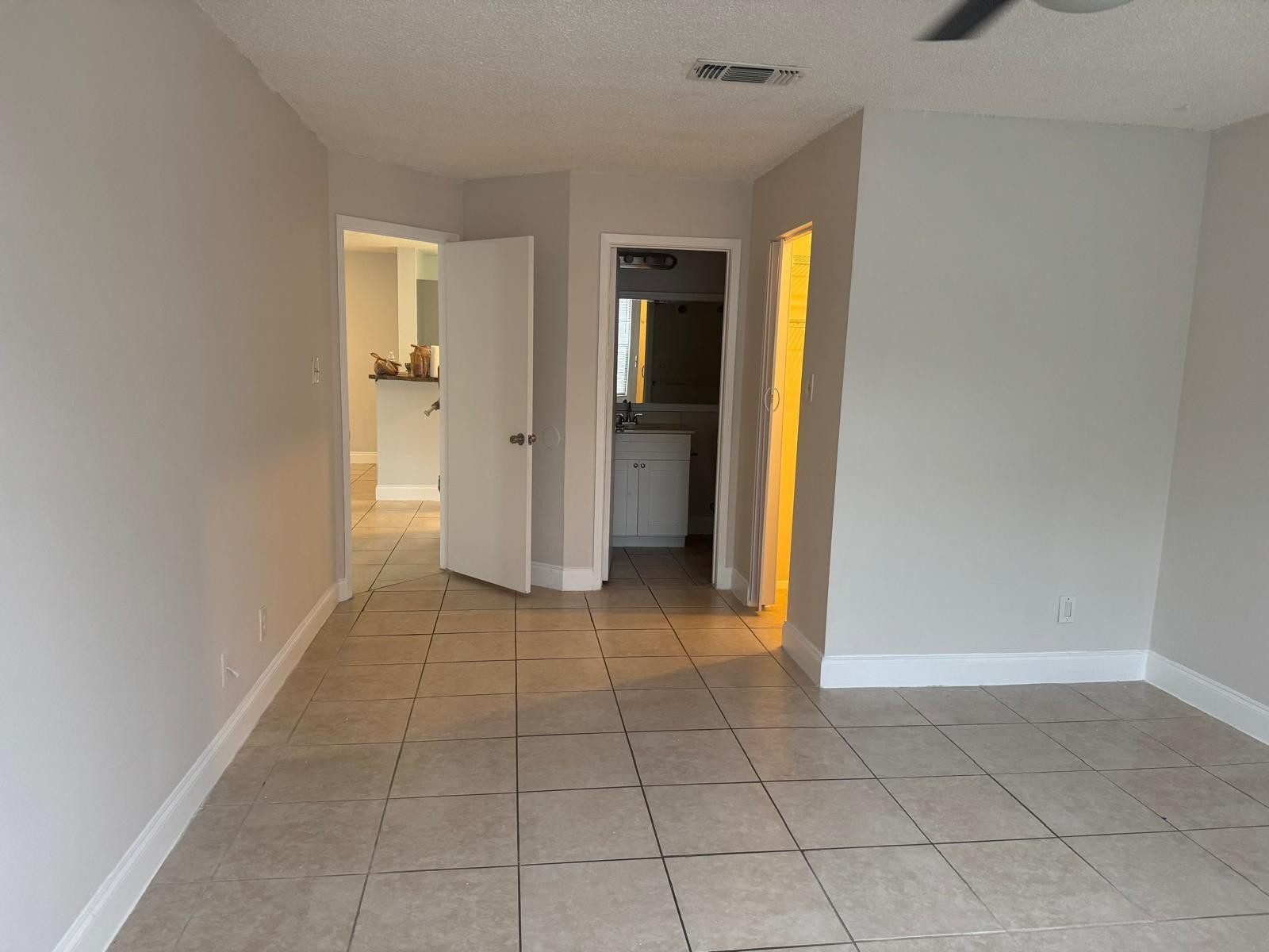 Atlantic Springs Condo - Residential