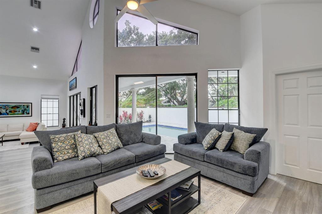 FAIRWAY LANDING - Residential