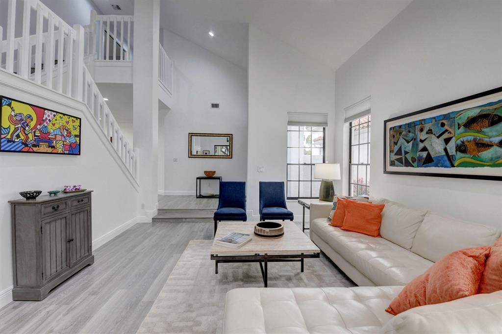 FAIRWAY LANDING - Residential