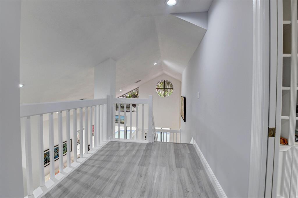 FAIRWAY LANDING - Residential