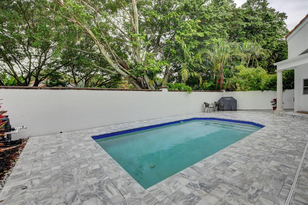 FAIRWAY LANDING - Residential