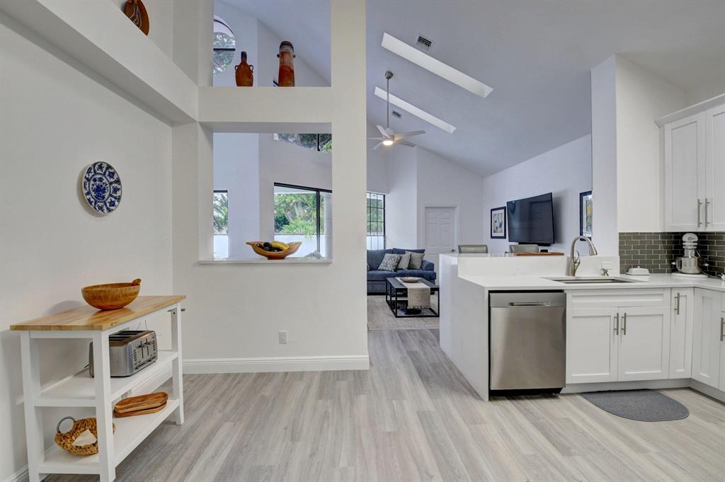 FAIRWAY LANDING - Residential