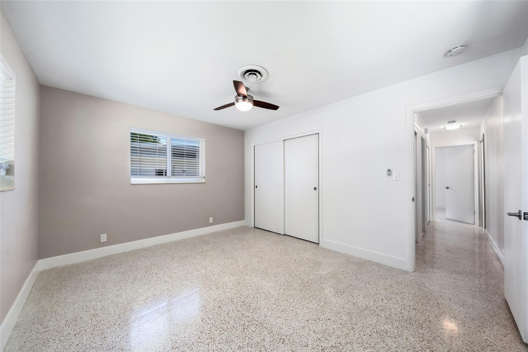 Central Golf Sec Of Holly - Residential Lease