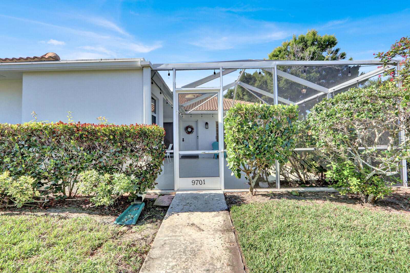 OAKS-SUNTERRACE 4 - Residential