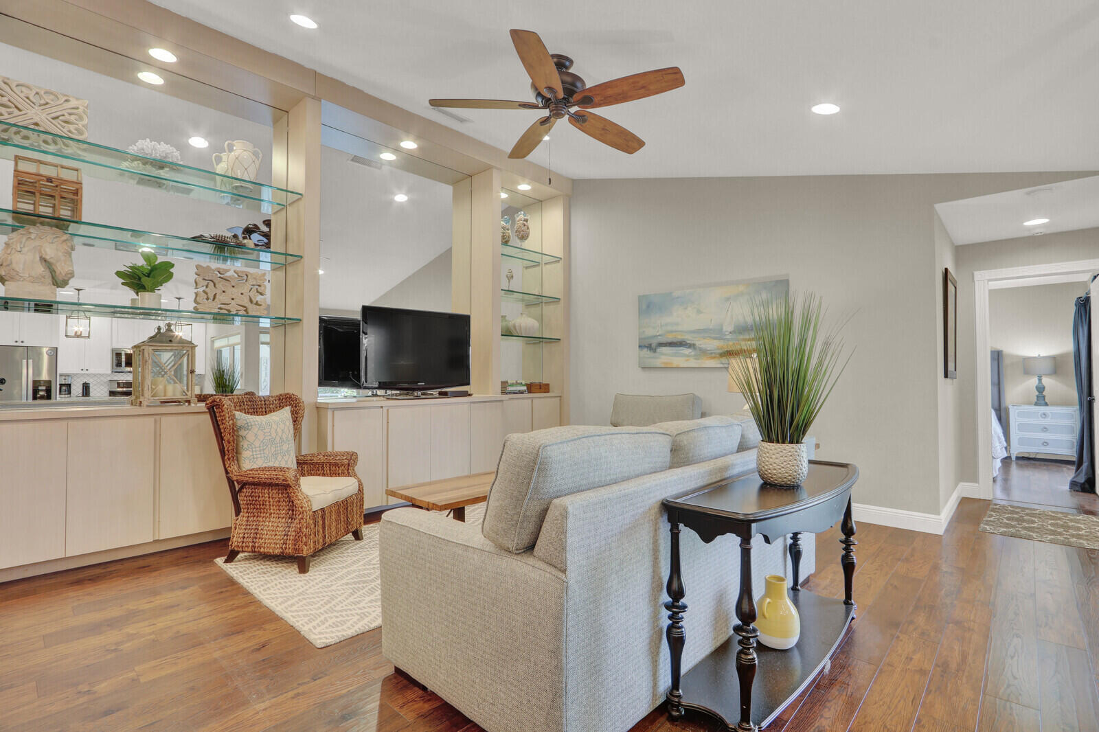 OAKS-SUNTERRACE 4 - Residential