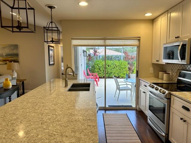 OAKS-SUNTERRACE 4 - Residential