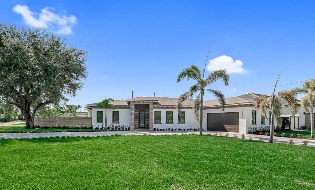 Photo of 2929 Lorene Drive, Palm Springs, FL 33461 (MLS # R11091917)