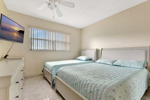 Tiny photo for 806 SE 7th Street #201, Deerfield Beach, FL 33441 (MLS # R11163033)