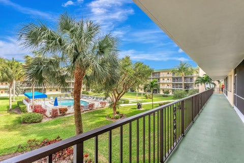 Tiny photo for 806 SE 7th Street #201, Deerfield Beach, FL 33441 (MLS # R11163033)