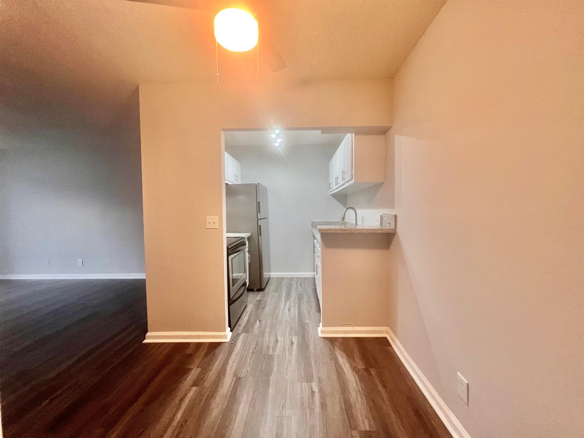 CROSS CREEK CONDO - Residential Lease