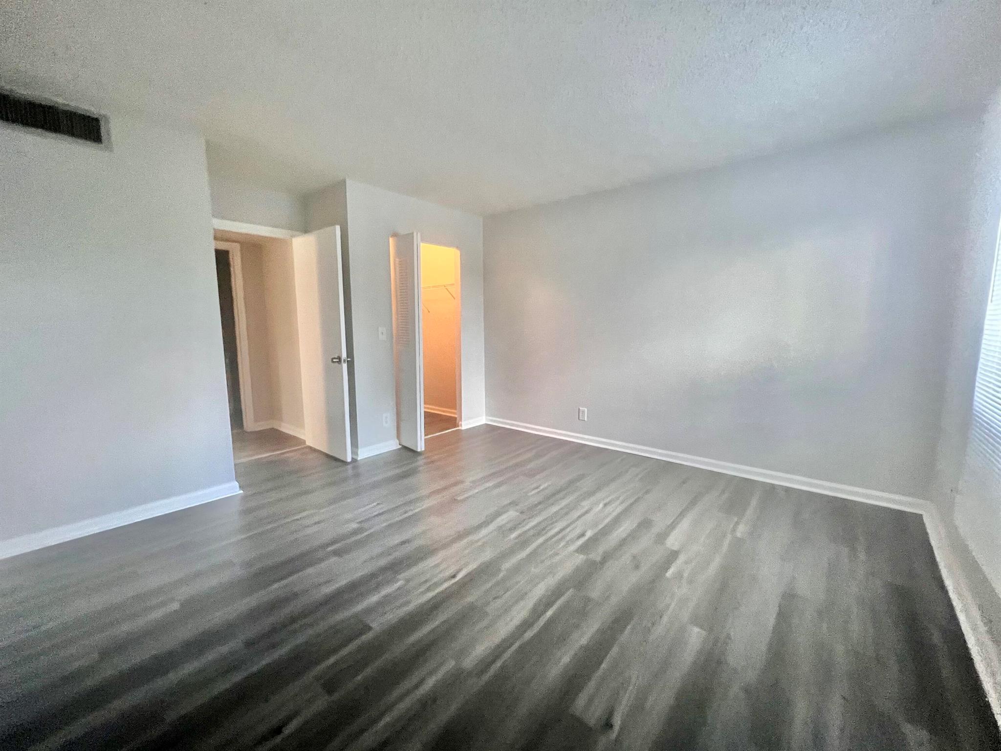 CROSS CREEK CONDO - Residential Lease