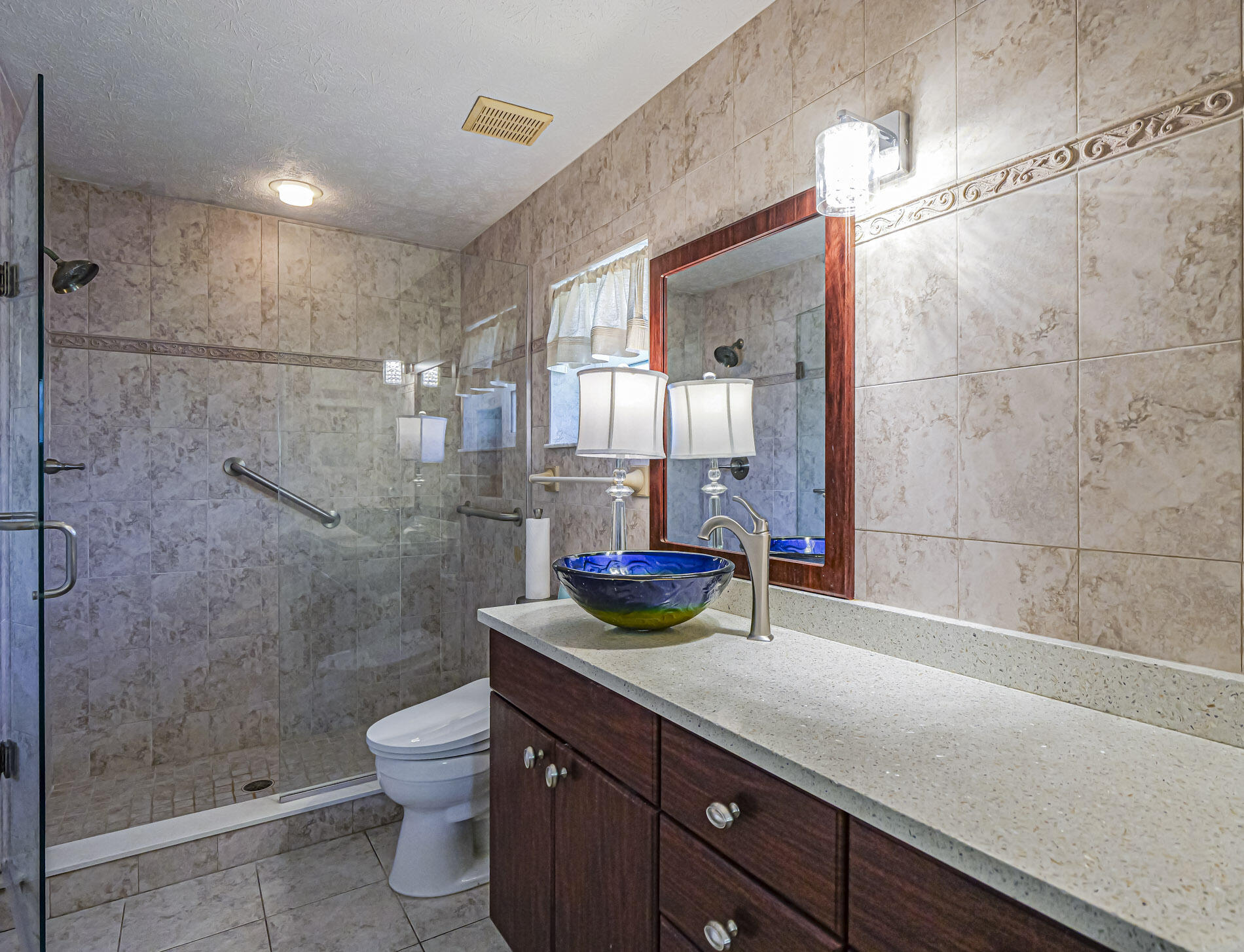 720 Lake Orchid Circle 201