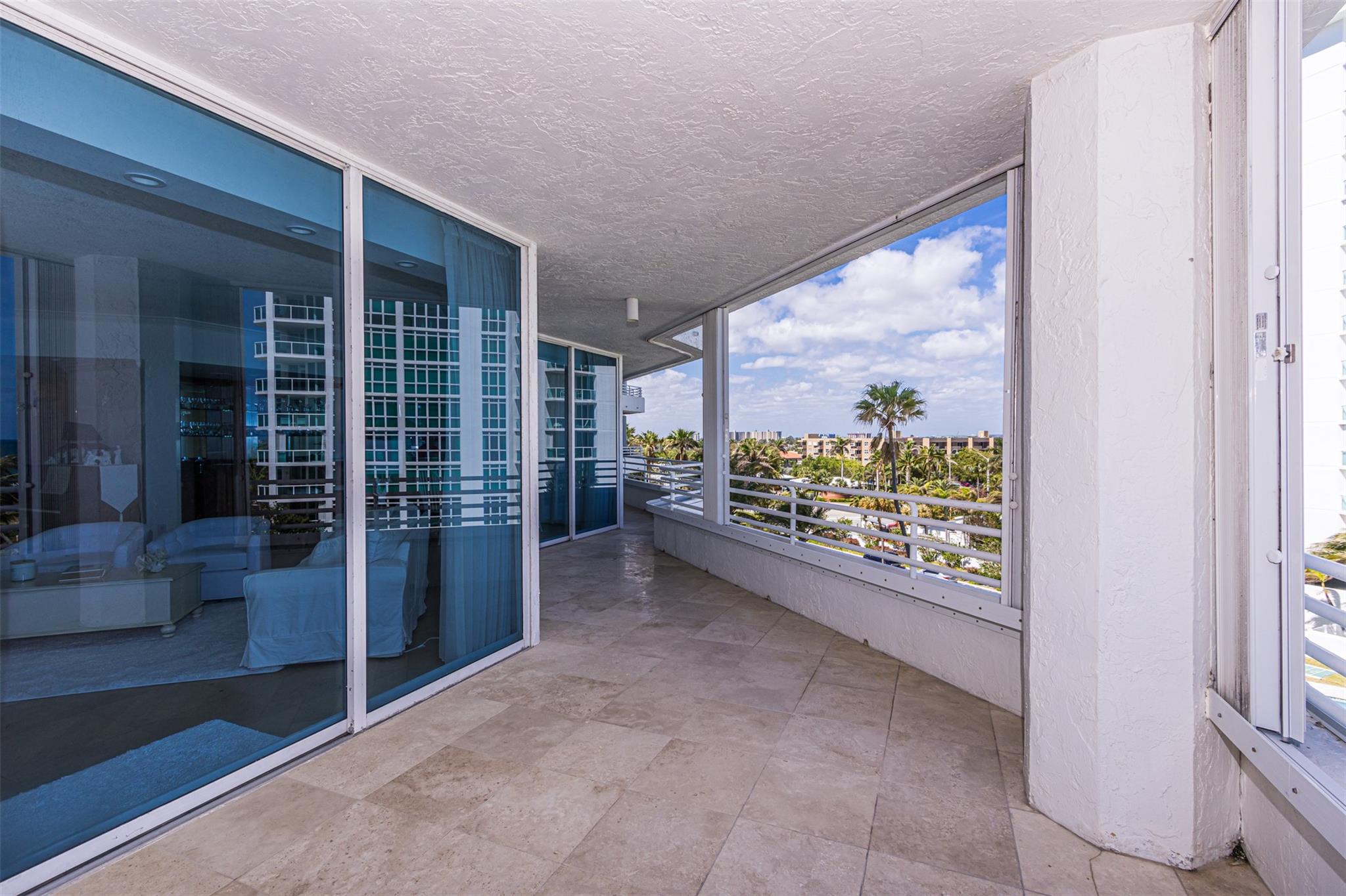 Corniche - Residential