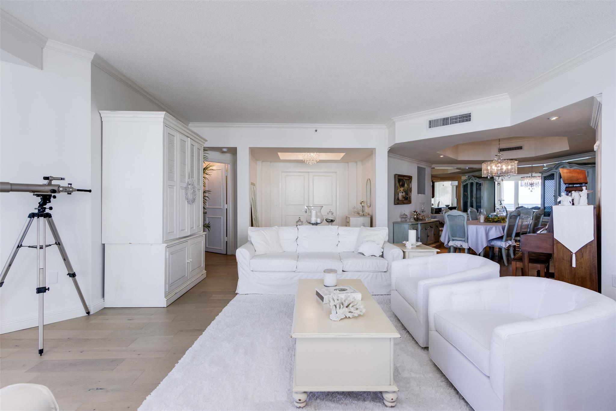 Corniche - Residential