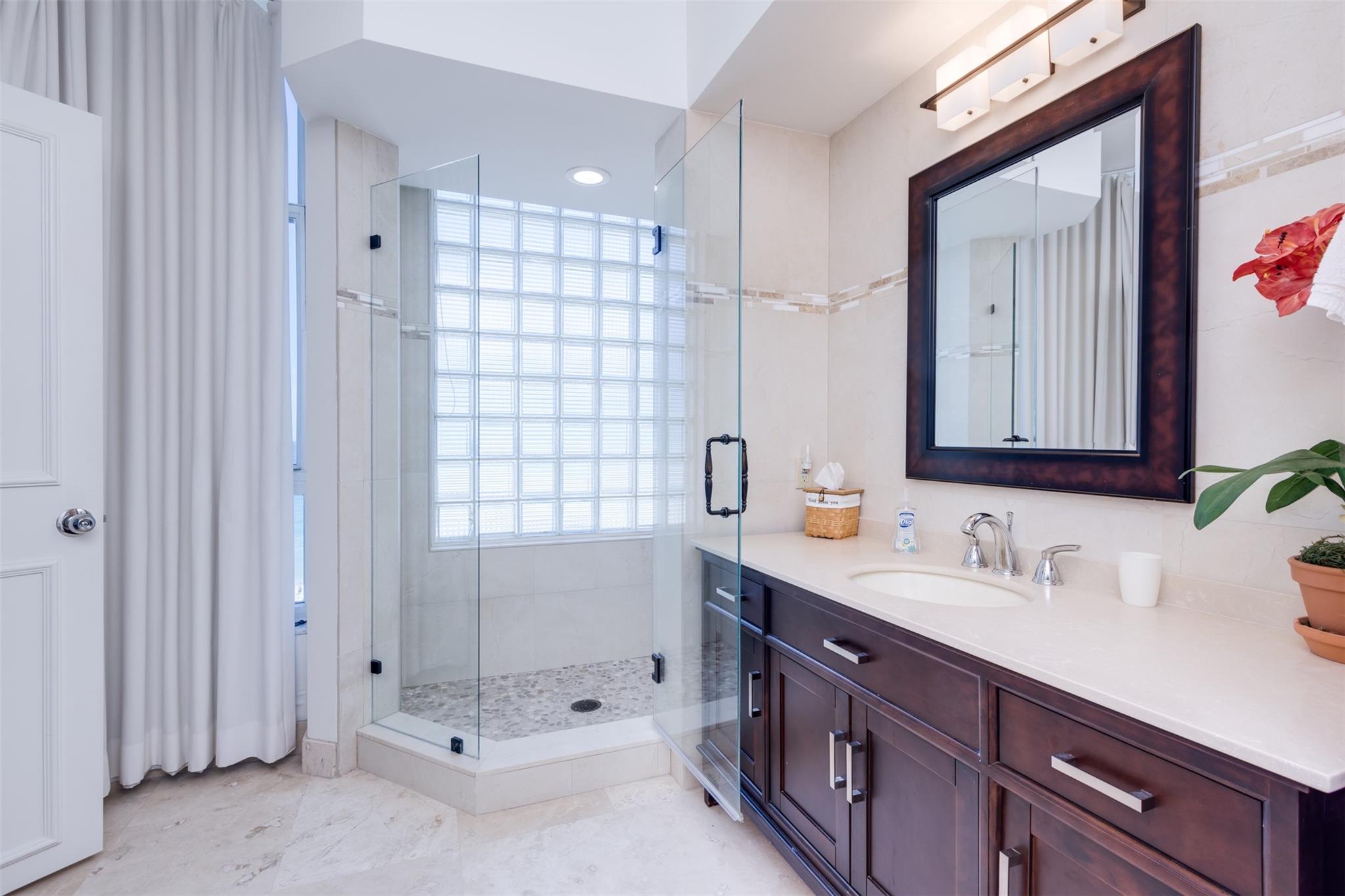 Corniche - Residential