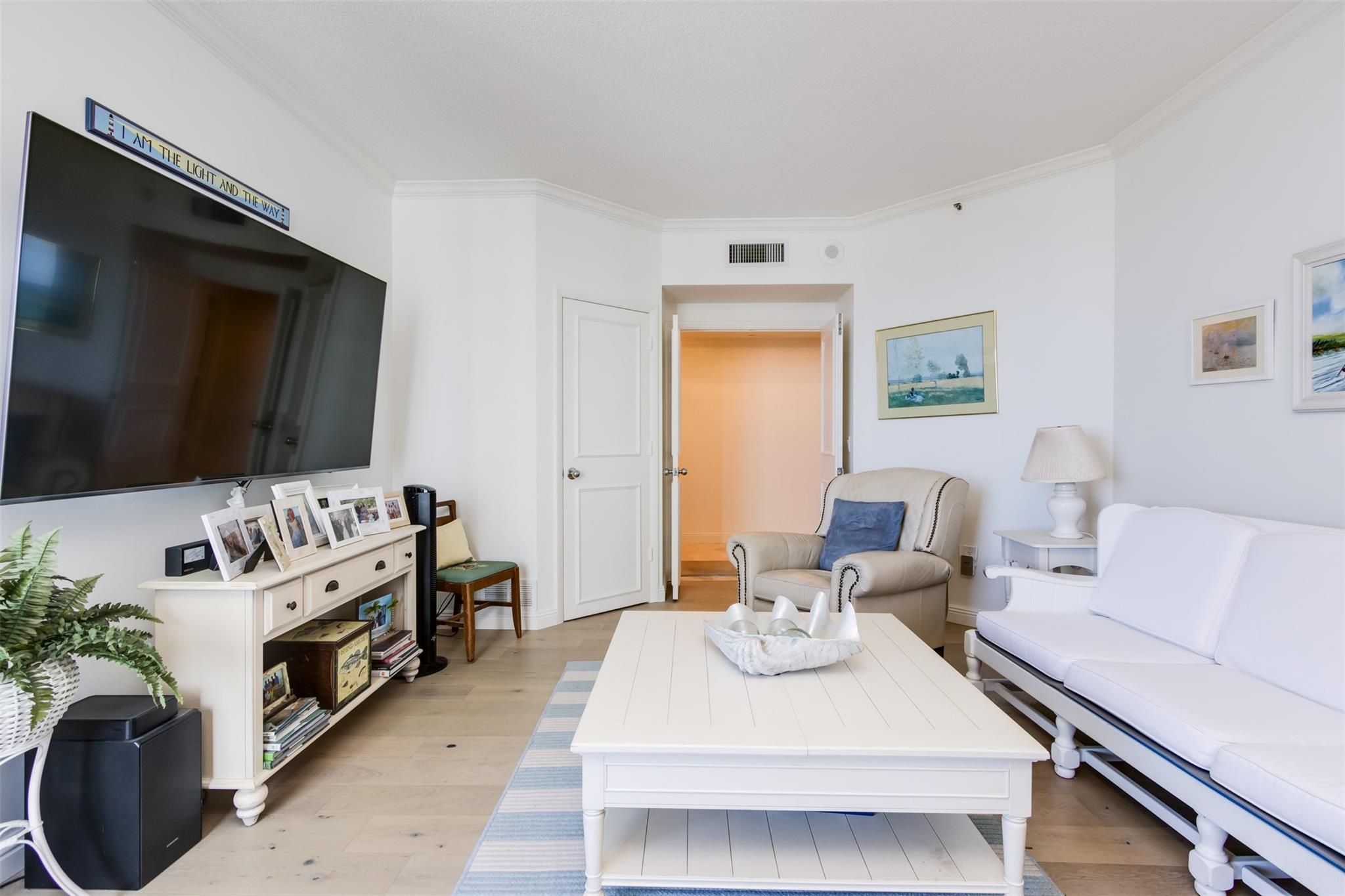 Corniche - Residential