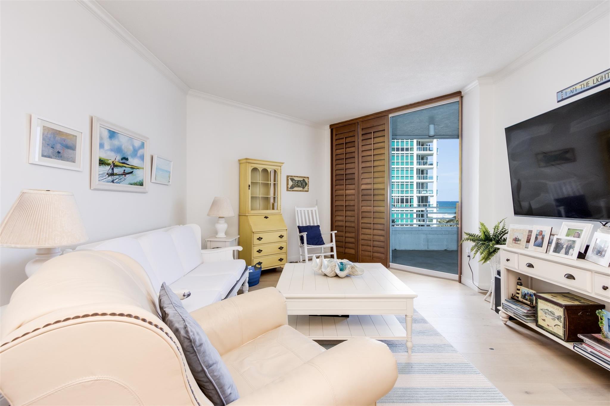 Corniche - Residential