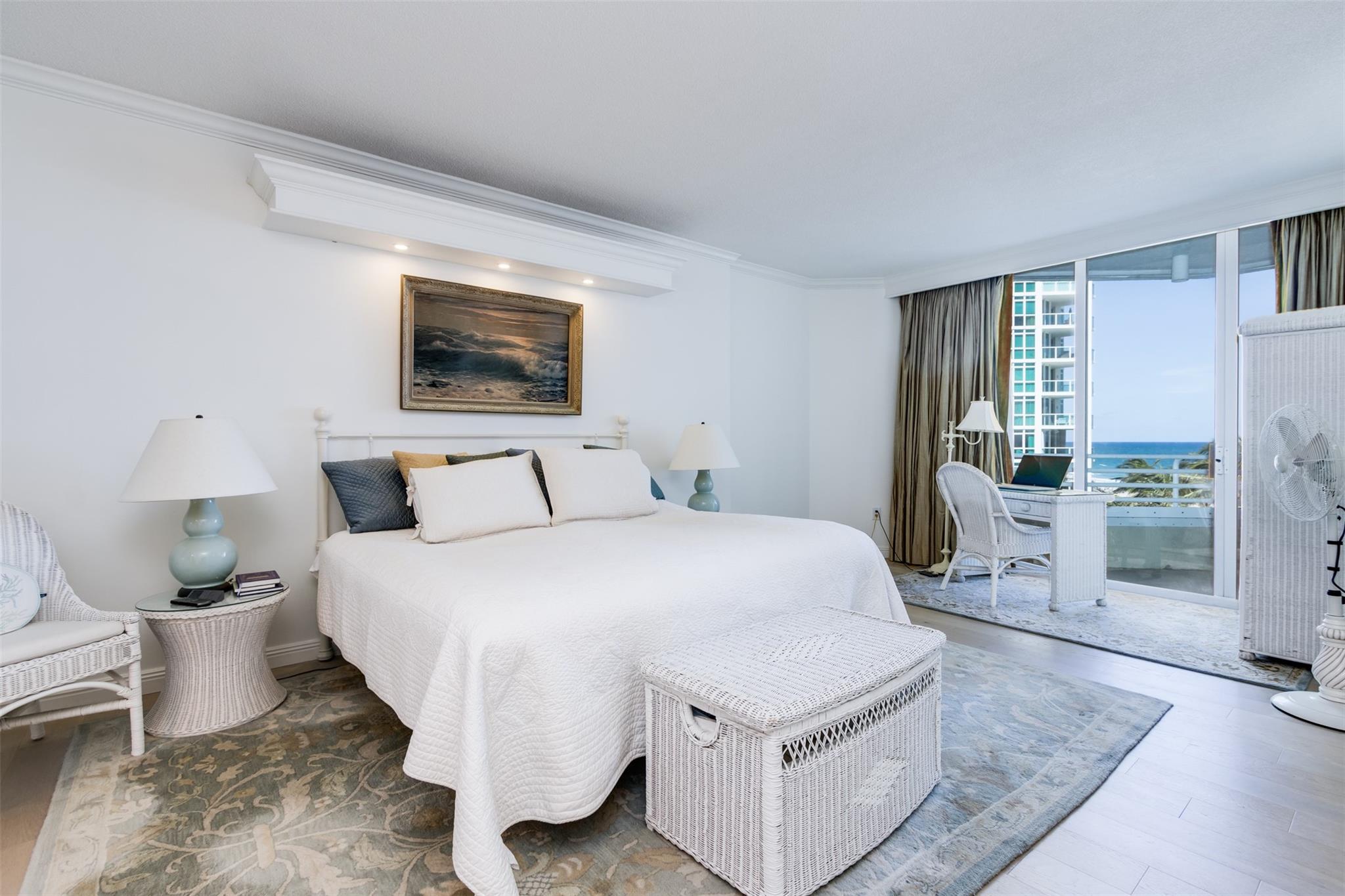 Corniche - Residential