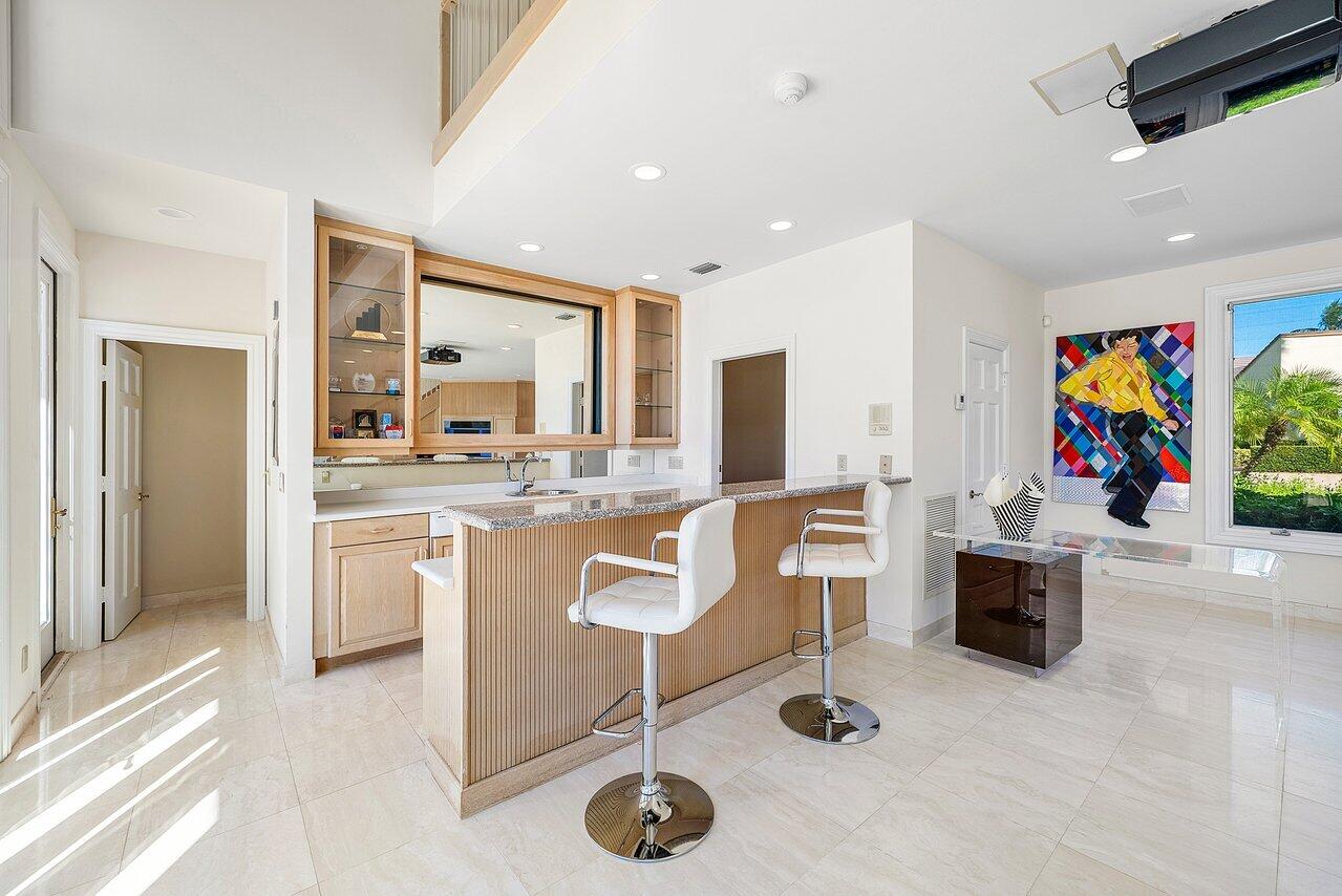 FRENCHMANS CREEK - Residential