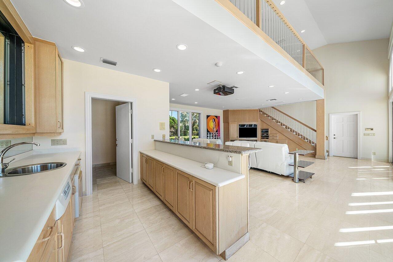 FRENCHMANS CREEK - Residential