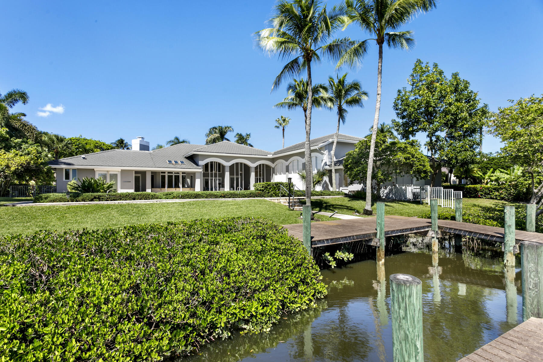 FRENCHMANS CREEK - Residential