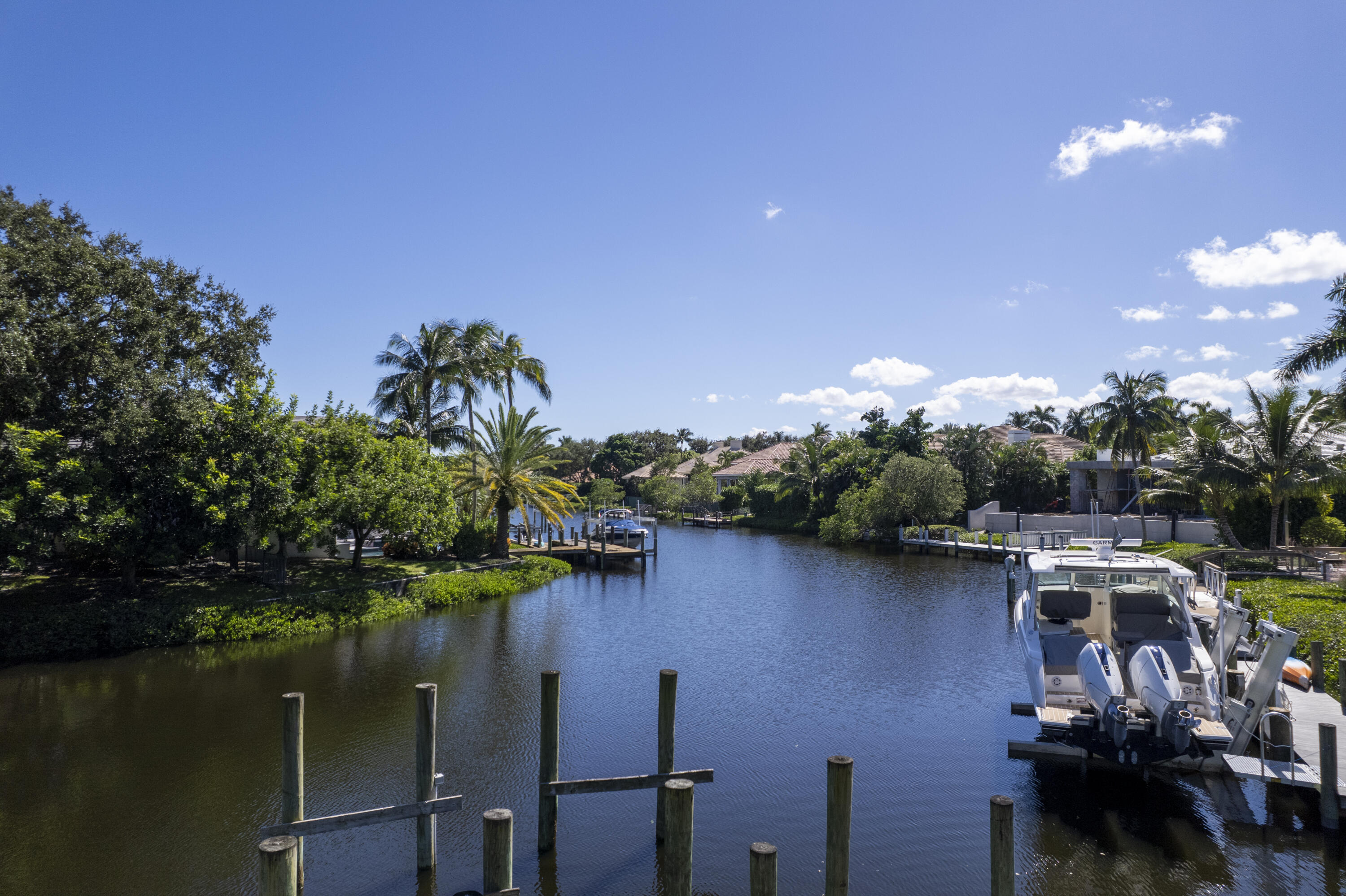 FRENCHMANS CREEK - Residential