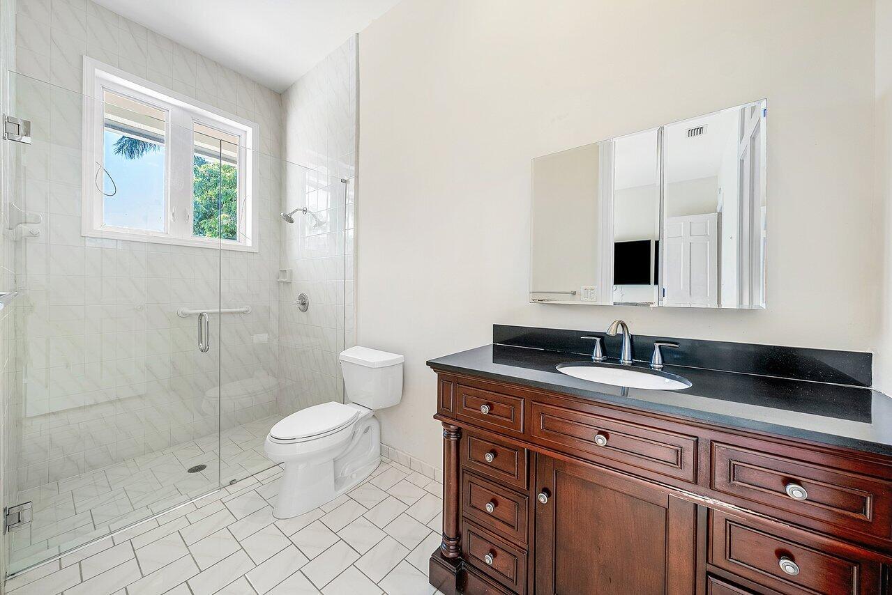 FRENCHMANS CREEK - Residential