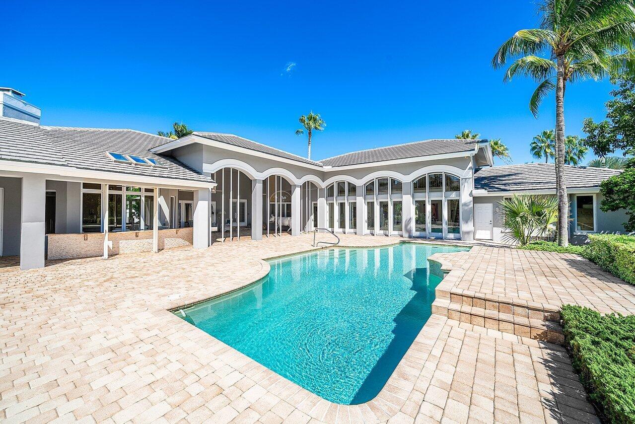 FRENCHMANS CREEK - Residential