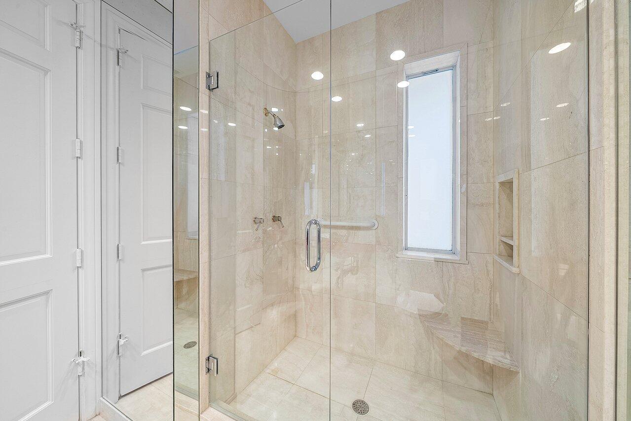 FRENCHMANS CREEK - Residential