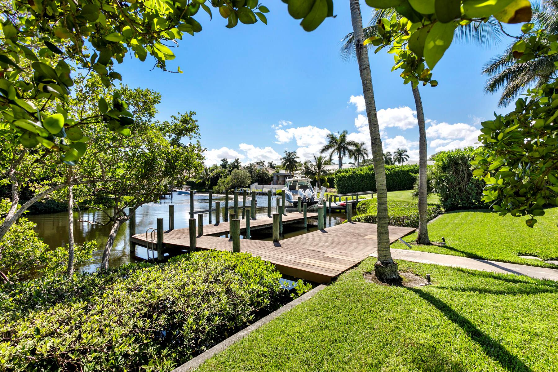 FRENCHMANS CREEK - Residential