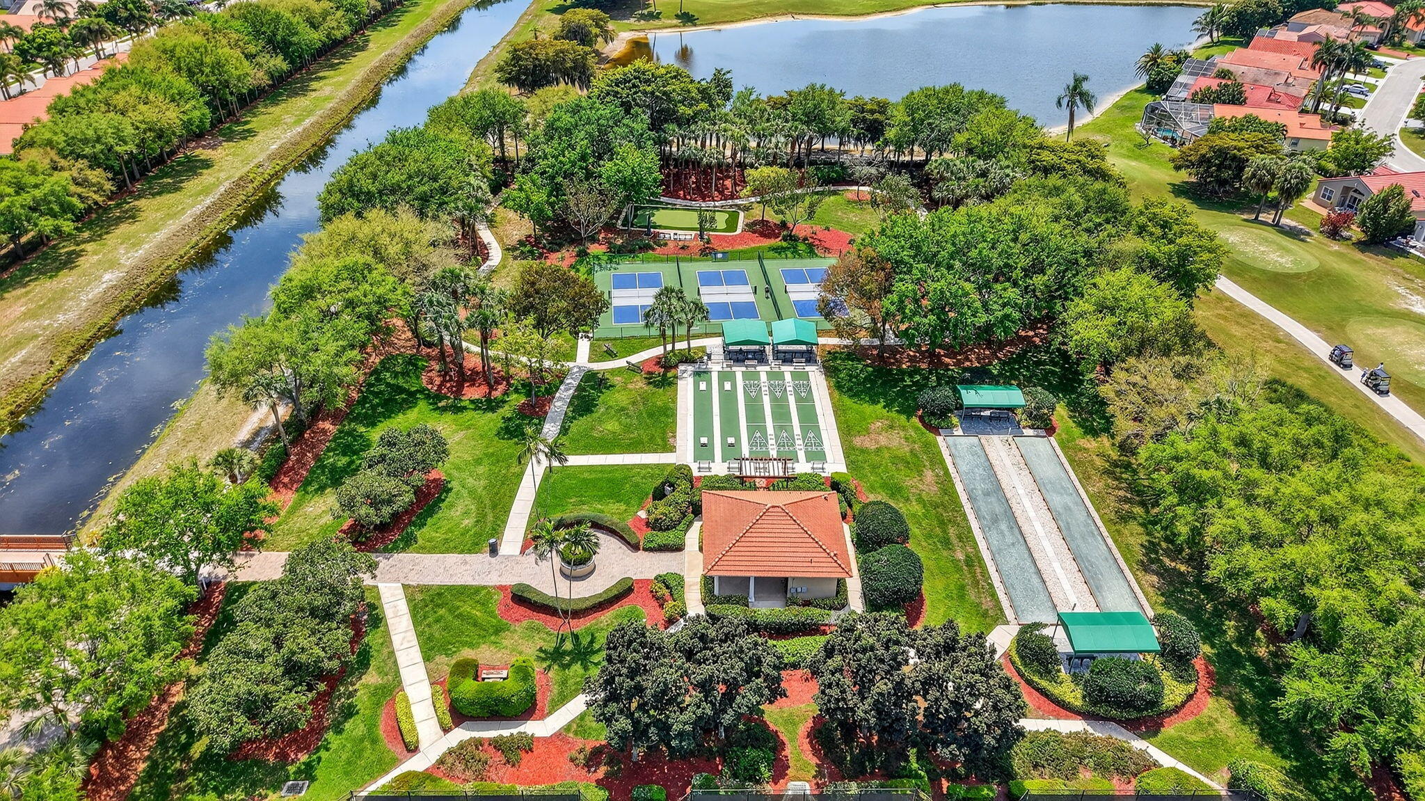 TUSCANY BAY - Residential