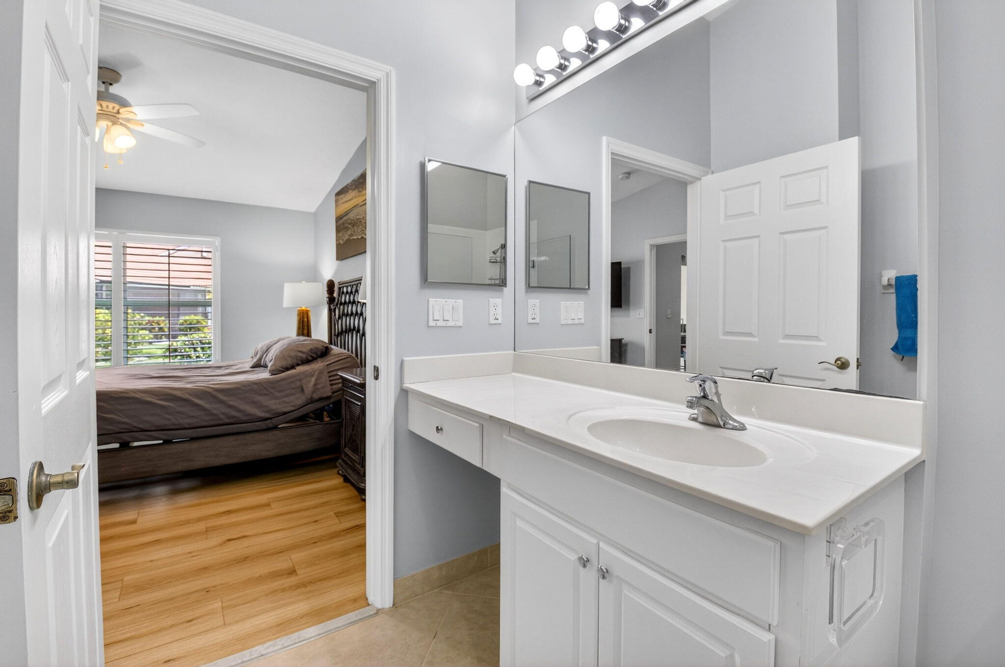 TUSCANY BAY - Residential