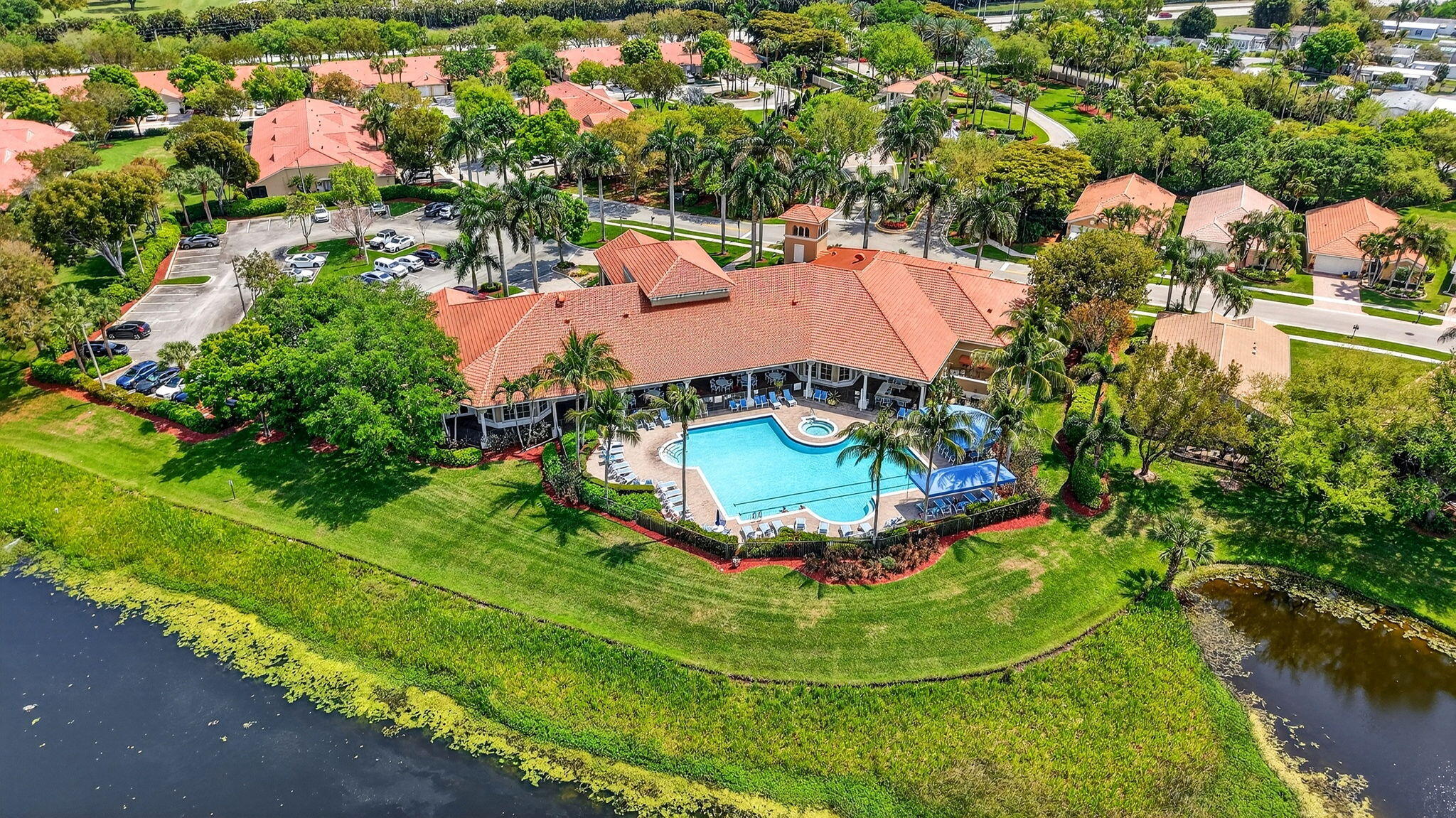 TUSCANY BAY - Residential