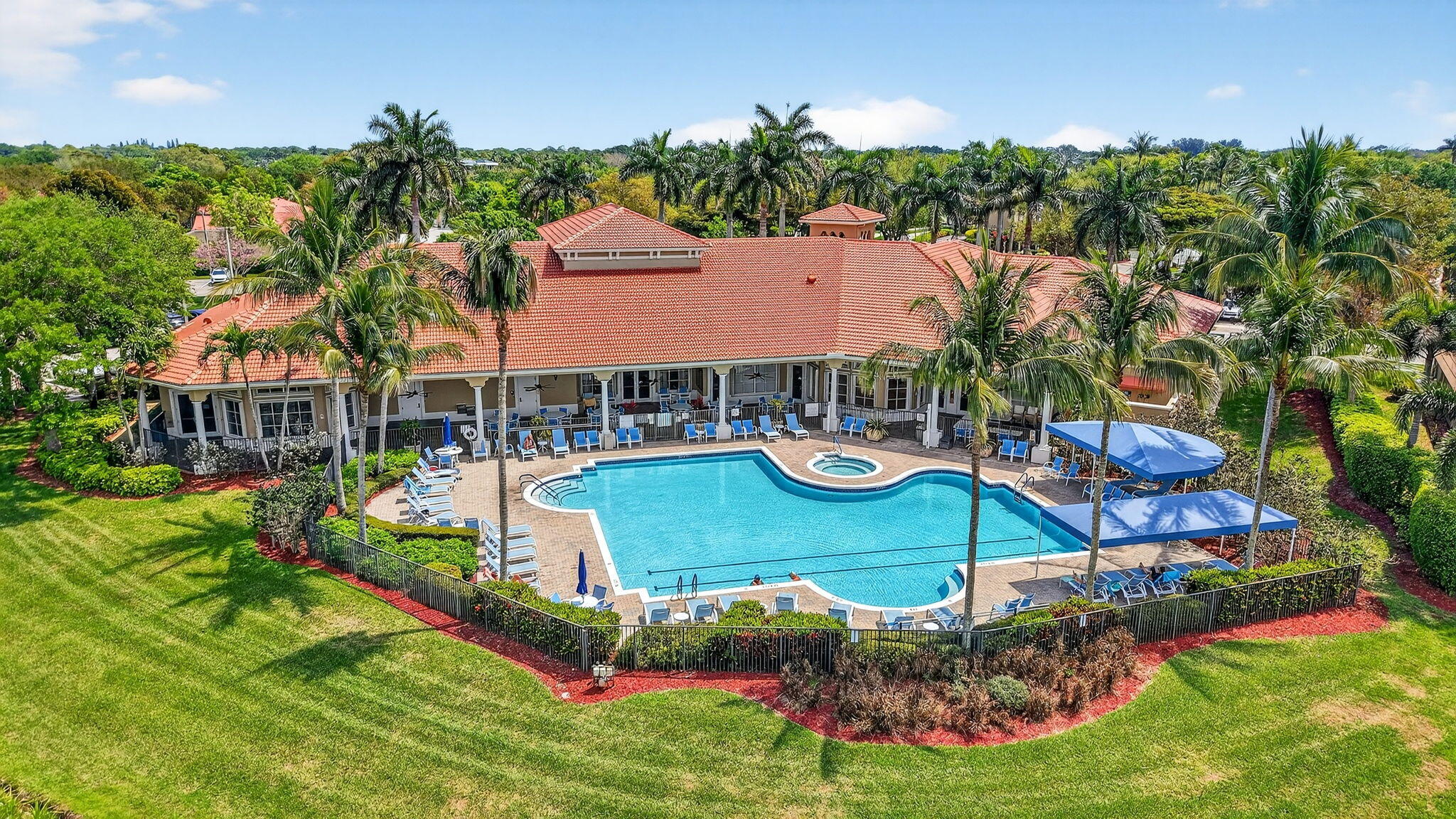 TUSCANY BAY - Residential