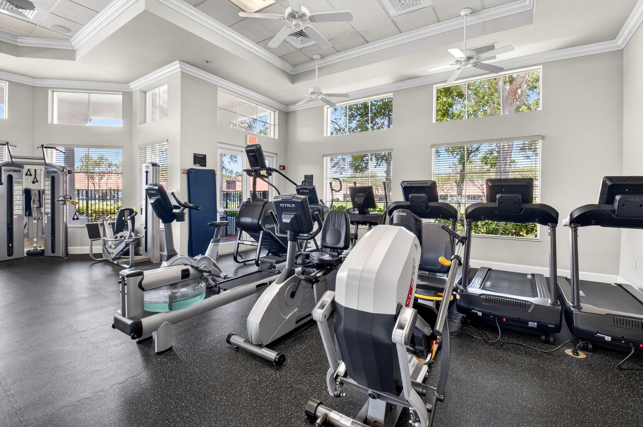 TUSCANY BAY - Residential