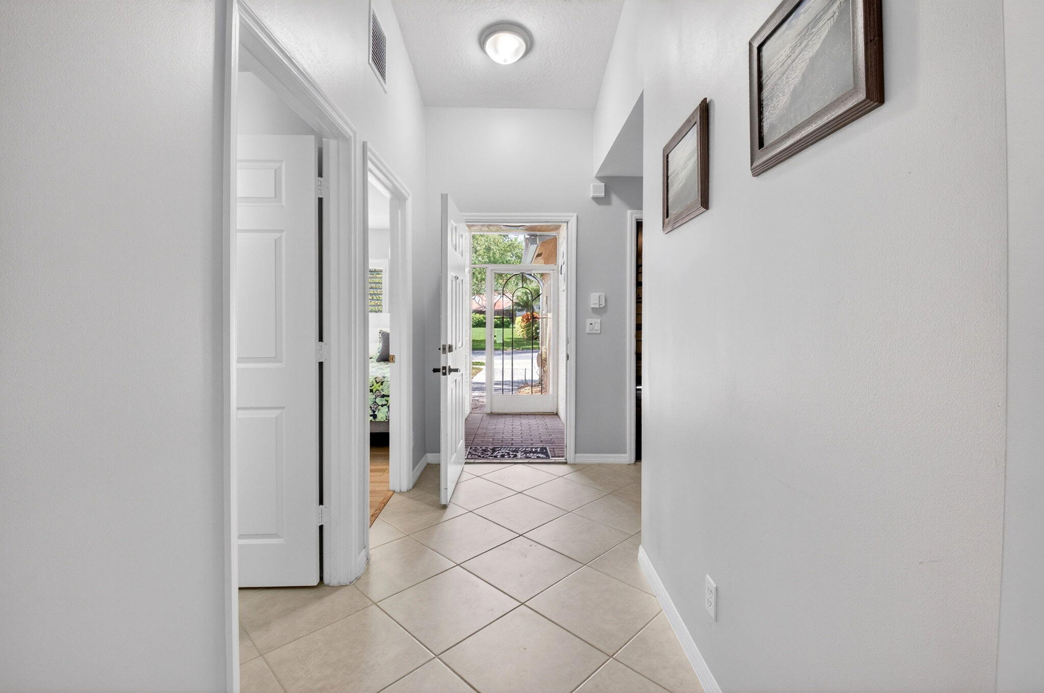 TUSCANY BAY - Residential